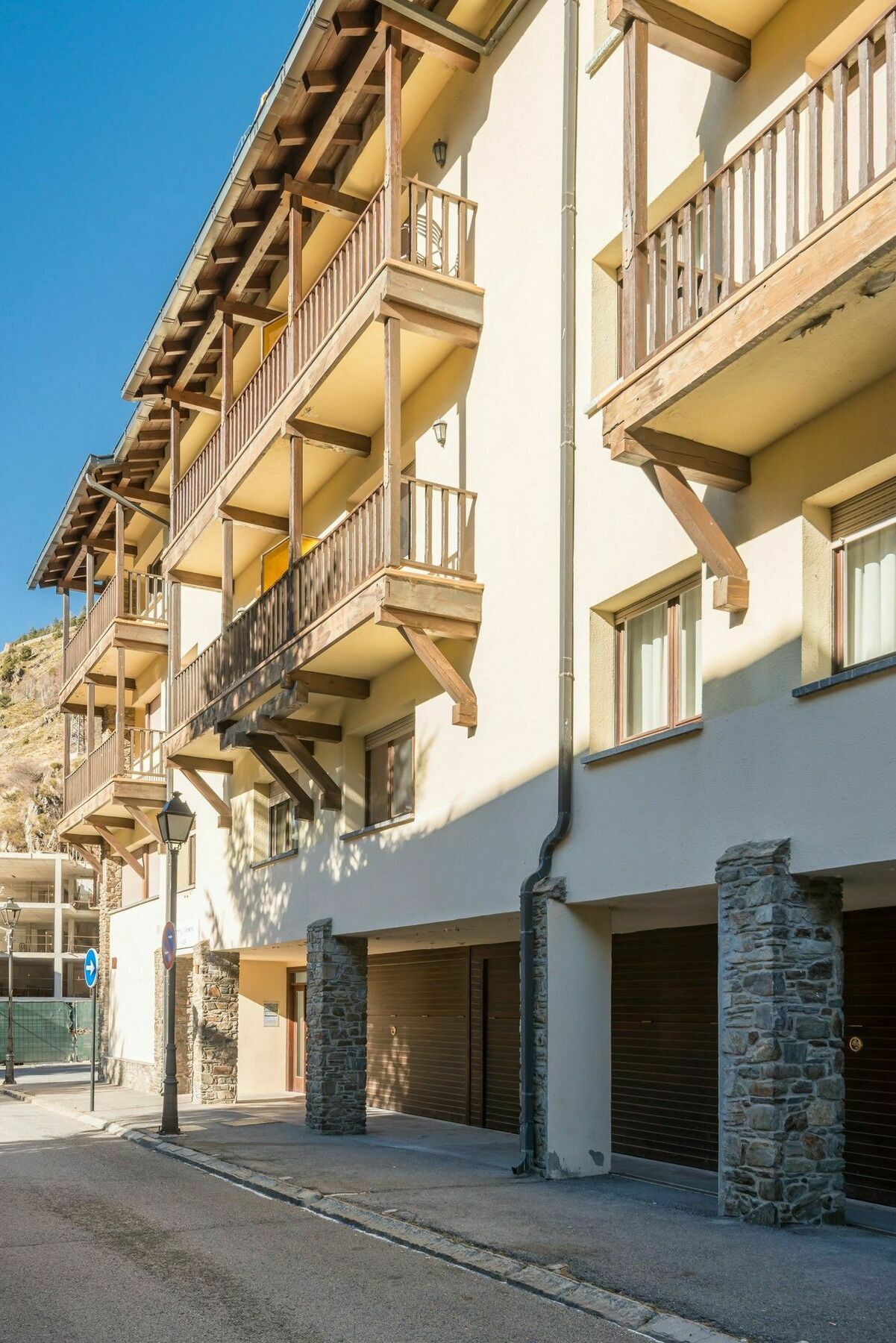 אל טארטר Pierre & Vacances Andorra Alba מראה חיצוני תמונה